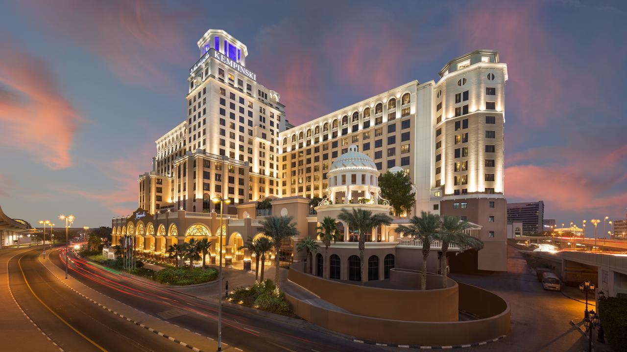 Aspen Chalets By Kempinski Hotel Mall Of The Emirates Dubai Exterior foto